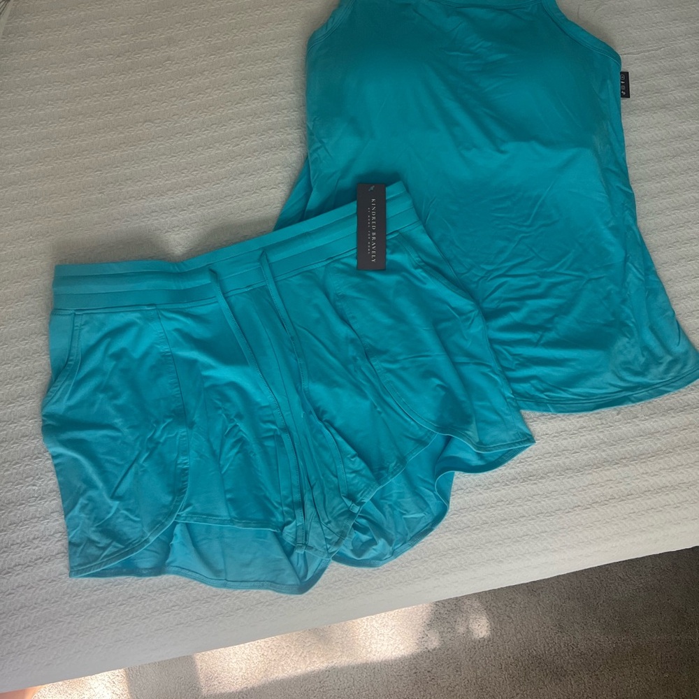 Kindred Bravely Nursing Top & Shorts Sleep Set